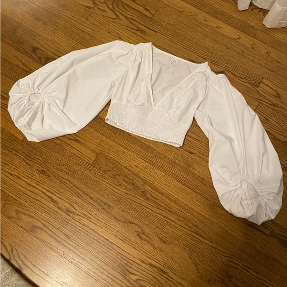 balloon sleeve crop Top - Picture 6 of 7